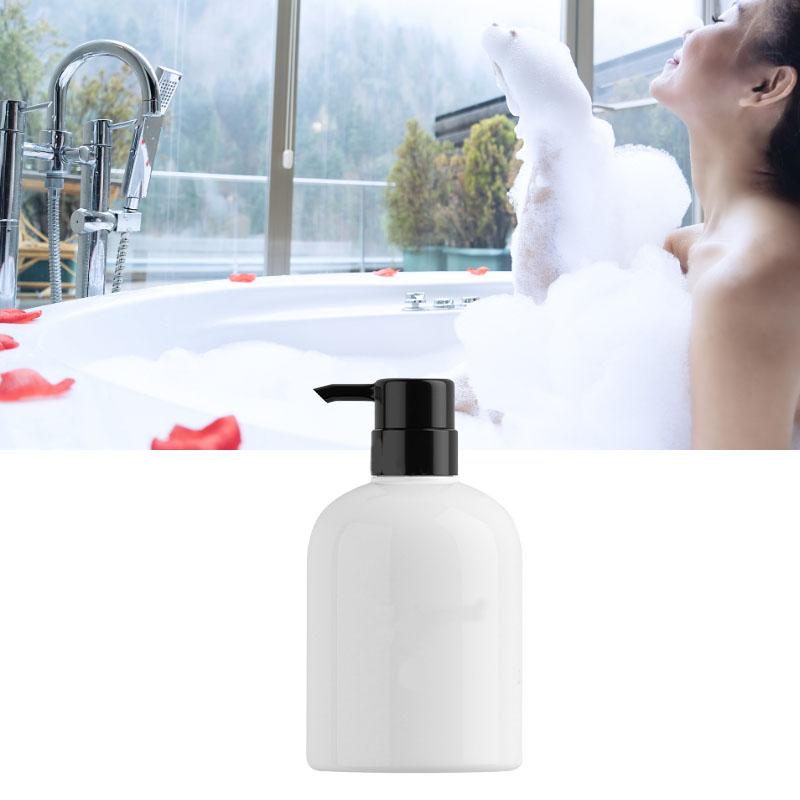 Shampoo Dispenser Bottle Plastic 500ml Large Capacity Home Decoration with Pump for Bathroom Black
