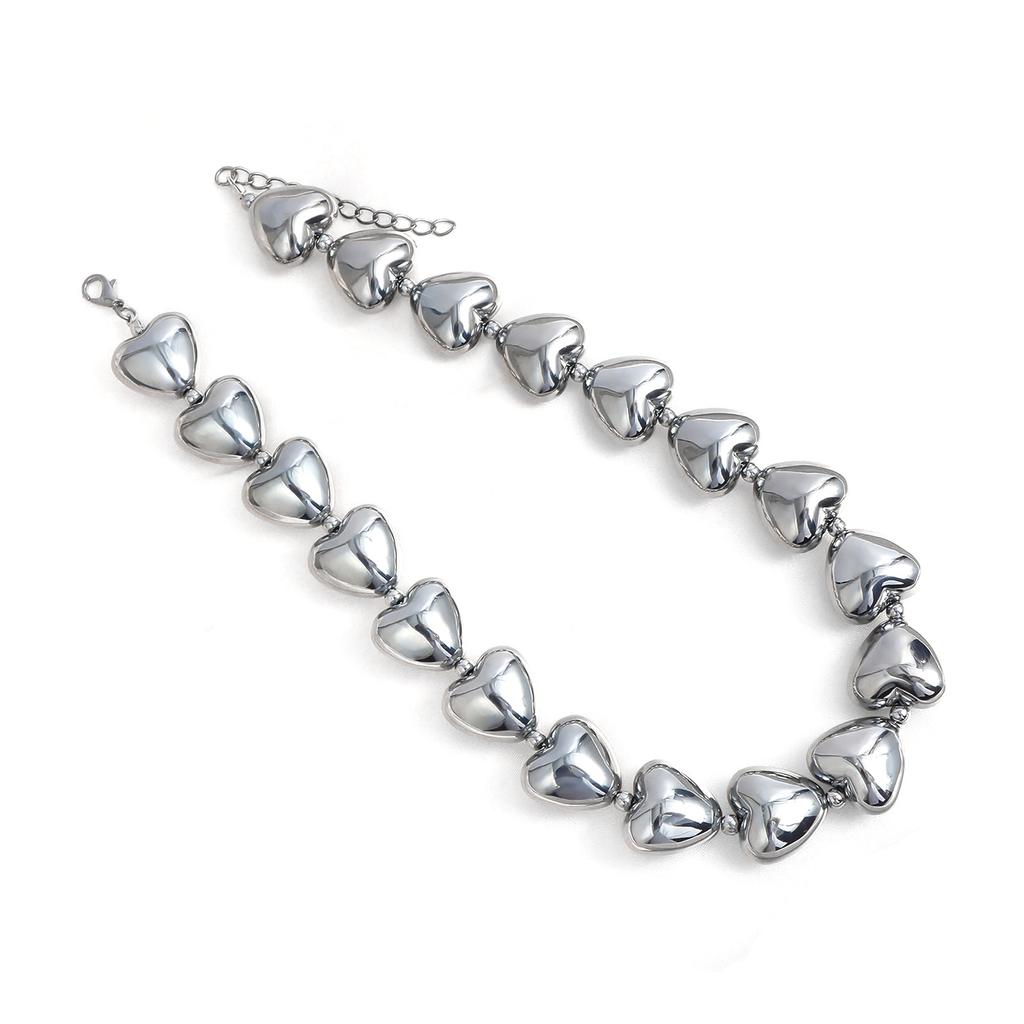 Gunmetal Black Beaded Heart Pendant Necklace Adjustable Length Neckchain Fashionable Clavicle Chain Jewelry for Women