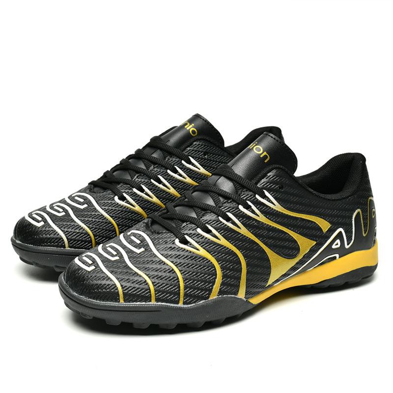 Nové pánské fotbalové boty TF Broken Nails pro sportovní trénink a soutěže.