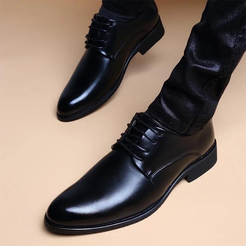 Men's Leather Shoes 2025 Autumn New Wedding Leather Business Formal Leather Shoes Pointed Casual British Lace Up Men's Shoes