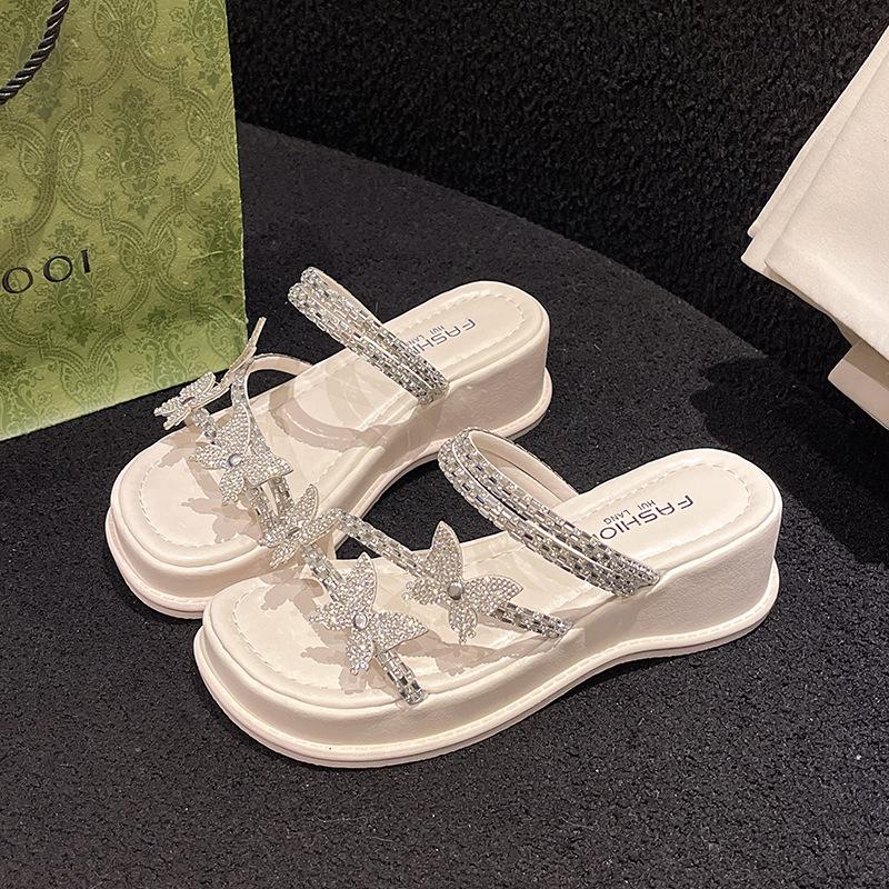 2025 Summer New High-end Slippers Wear Rhinestones Fashion Fairy Style with Skirt Muffin Thick-bottomed Sandals