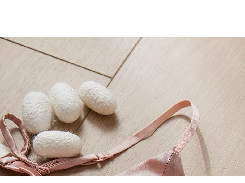 2025 Silk Wireless French Triangle Bra - Breathable, Comfortable Summer Underwear for Women, Japanese Style