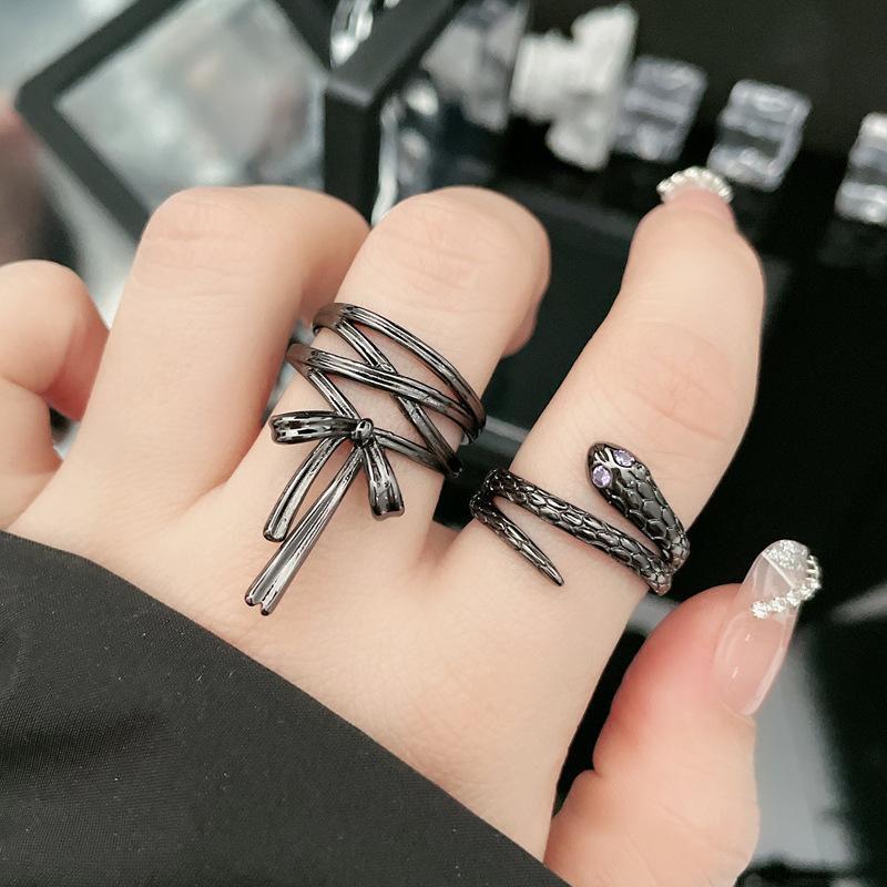 Retro Ballet Ribbon Bowknot Snake Ring Set For Women Copper Punk Gothic Open Ring Designer Jewelry Creative Fashion Accessories