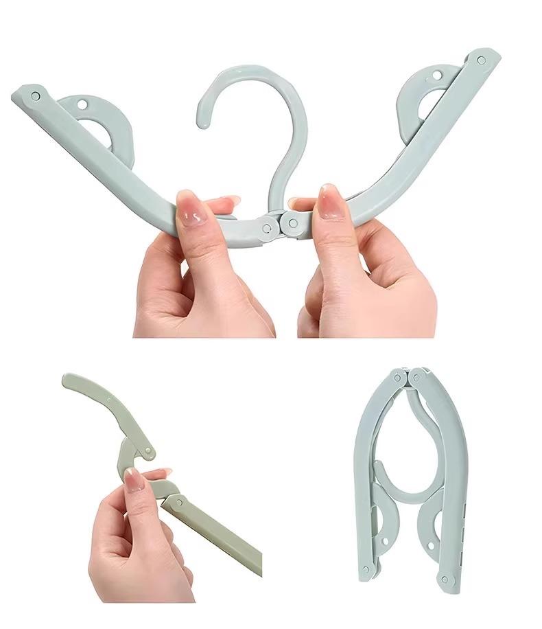5/10pcs Folding Travel Hangers Portable Random Color Plastic Non Slip Closet Drying Rack Space Saving Home For Dress Pants Suit