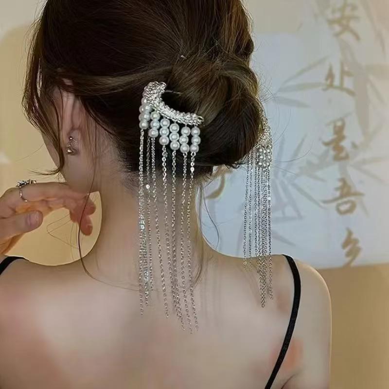 Elegant U-Shaped Pearl Metal Tassel Hairpin - Chinese Hanfu Style for Women