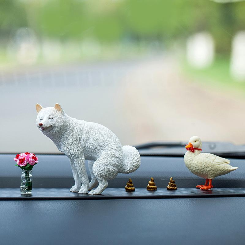 Creative Shiba Inu Car & Desk Ornaments - Cute Animal Models for Center Console Decoration