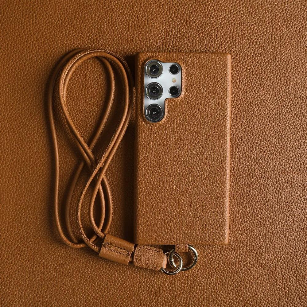 

Luxury Cowhide Leather Case For Samsung Galaxy S26 Ultra S25 Edge S24 Plus S23 S22 S21 S20 FE Crossbody Strap Mobile Phone Cover Galaxy S23+ коричневий