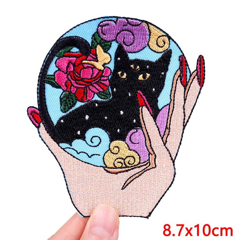 Horror Animal Butterfly Embroidered Patches Bear Cat Shark Patch Iron On Patches For Clothing Thermoadhesive Patches For Clothes