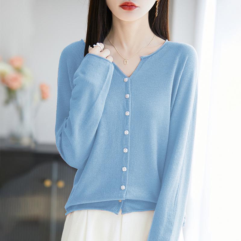 2026 Spring/Autumn Women's V-Neck Fine Wool Knit Cardigan - Long Sleeve, Solid Color, Loose Fit