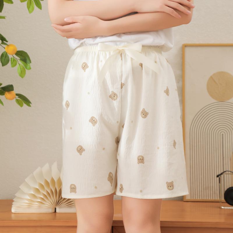 Home pants cartoon beach pants pajama pants cloud cotton shorts loose and thin casual summer can be worn outside the new high waist