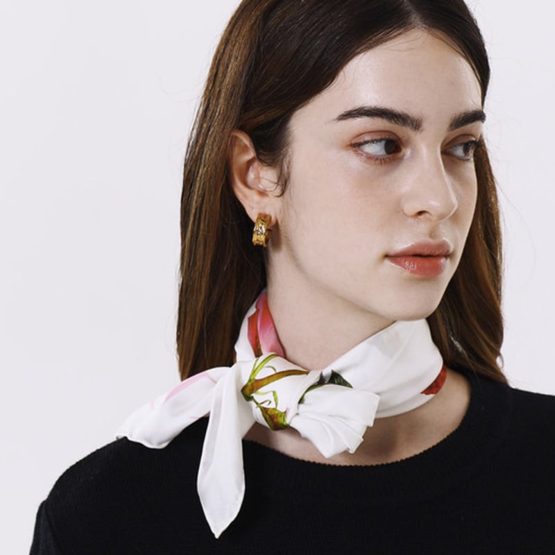 ONSZ floral lettering silk scarf