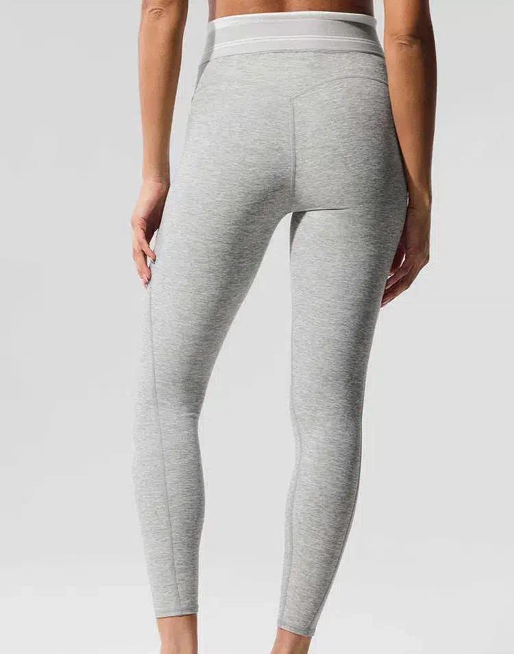 

High-Waisted Butt-Lifting Patchwork Yoga Pants with Pockets - Tummy Control, Cropped Fit, Bare-Feeling Sports Leggings Medium