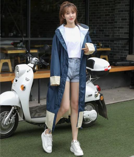Japanese Style Outdoor Tourist Hiking Long Air-Permeable Raincoat