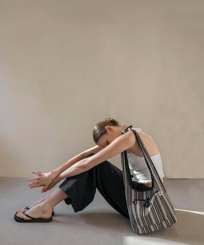 Moiqui Le Peppe Shoulder Bag_Stripe