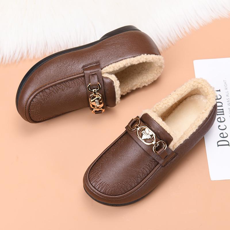 Processing and customization of new winter flat-bottomed cold-proof and waterproof women's cotton shoes, comfortable and casual velvet thickened warm