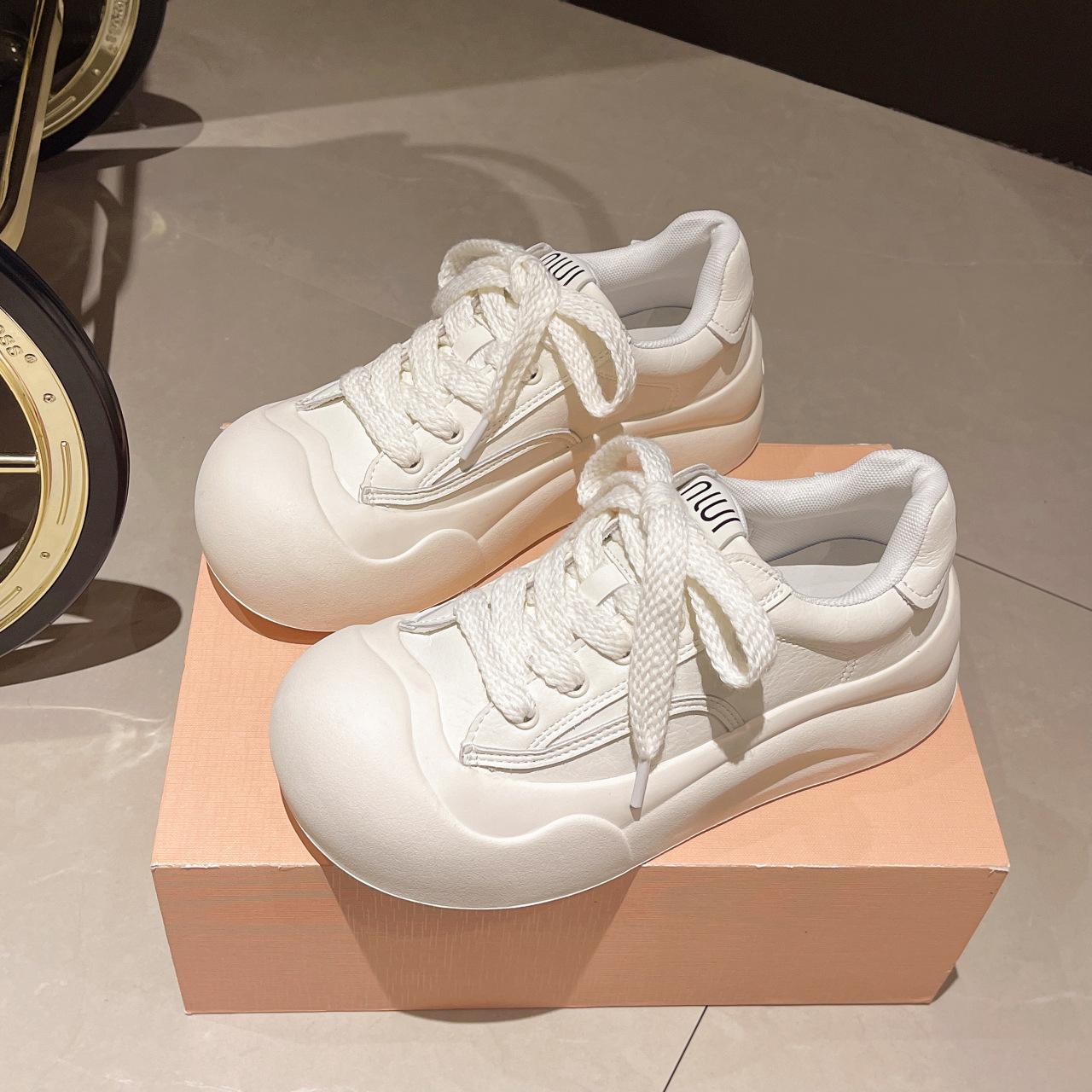 

Ugly cute big head breadboard shoes 2025 spring and summer new ins sweet platform versatile sports little white shoes tide 40 бежевий