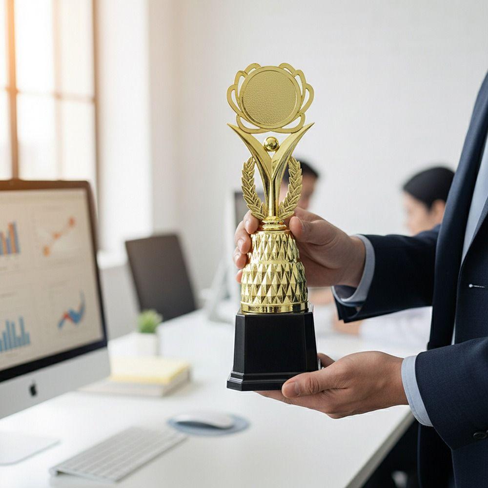 Gold Color Gold Trophy 20.5/23.5/26.5/27.5 CM Plastic Trophy Creative Award Cup  Ceremony