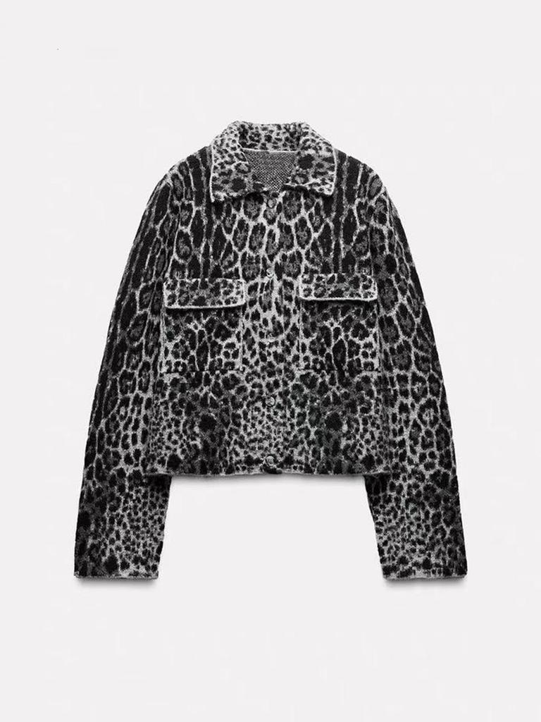 Rose beauty A Women's Leopard Pattern Turn-Down Collar Long Sleeve Casual Cardigan,Autumn&Winter