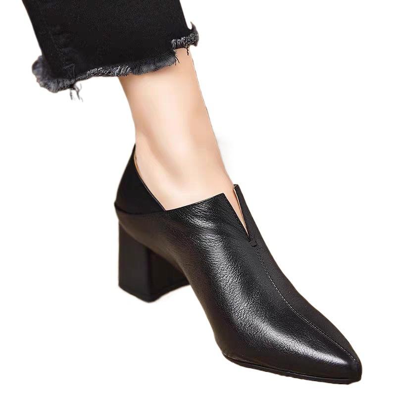 2025 new 5.5 cm black soft leather mouth pointed high heels versatile thick heel deep mouth single shoes women