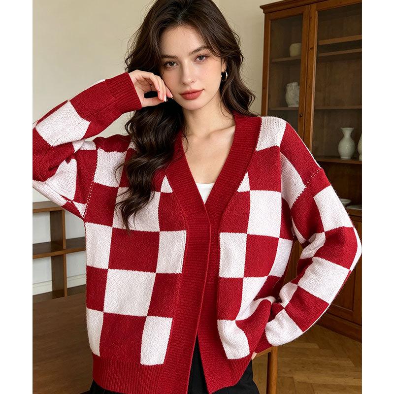 Europe, America Autumn and Winter Fashion Sweater Women's Clothing, Casual Knitted Plaid Contrasting Cardigan Jacket Top