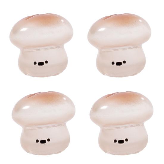 4Pcs Mini Resin Vegetable Figurines Cute Car Dashboard Decor, Adhesive Mounted Resin Car Interior Decorations for Women, Mini Dashboard Ornaments