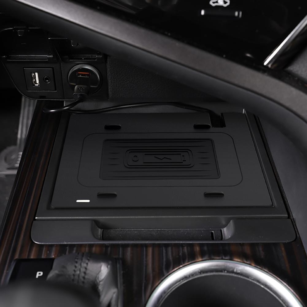15W Car Wireless Charging Mat for Toyota Camry XV70 XLE SE SX Daihatsu Altis 2018~2025 Phone Fast Charger Charging Plate Panel