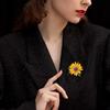New diamond-encrusted sunflower brooch high-end sense light luxury fashion versatile high-end pin brooch accessories