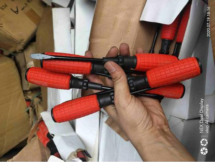 

Flat-head Screwdriver - Special Offer [Item No. 05342]