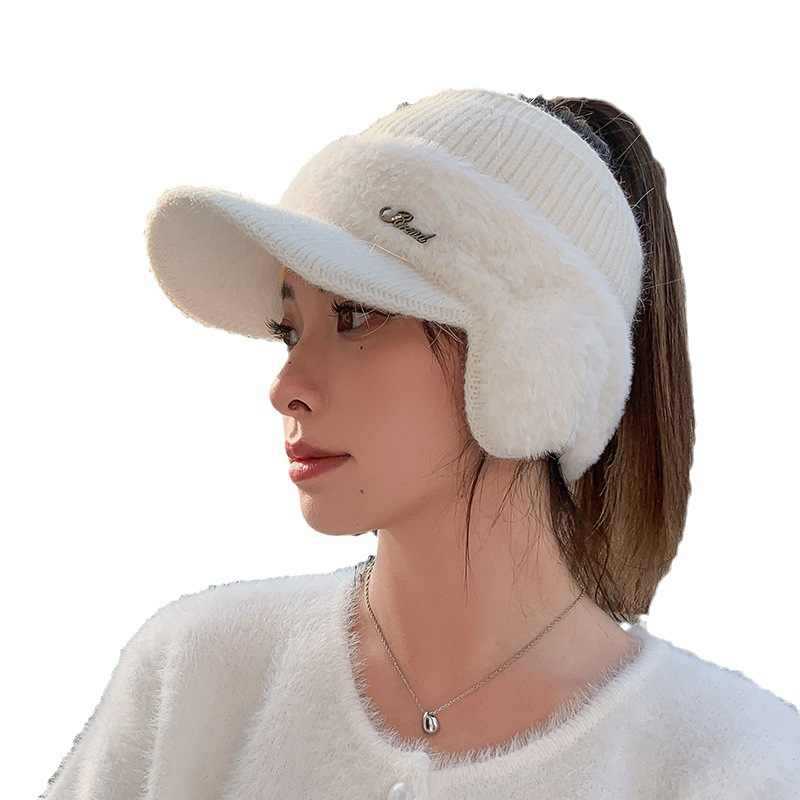 Korean Versatile Hat for Women In Winter Riding Windproof Ear Protection Hat Plus Velvet Warm Baseball Cap Casual Empty Top Wool Hat