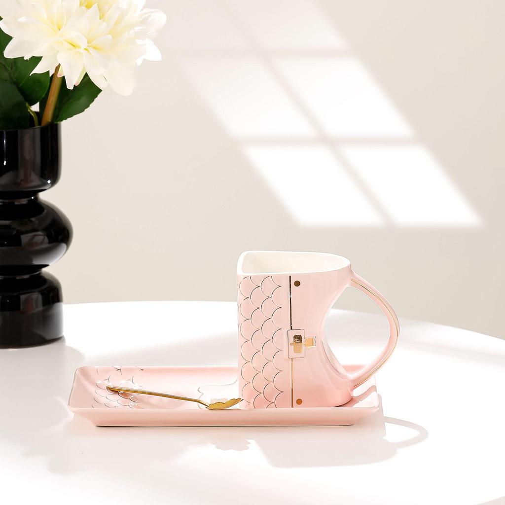 Elegant Ceramic Mug Set: Unique Handbag Design for Office or Home Use