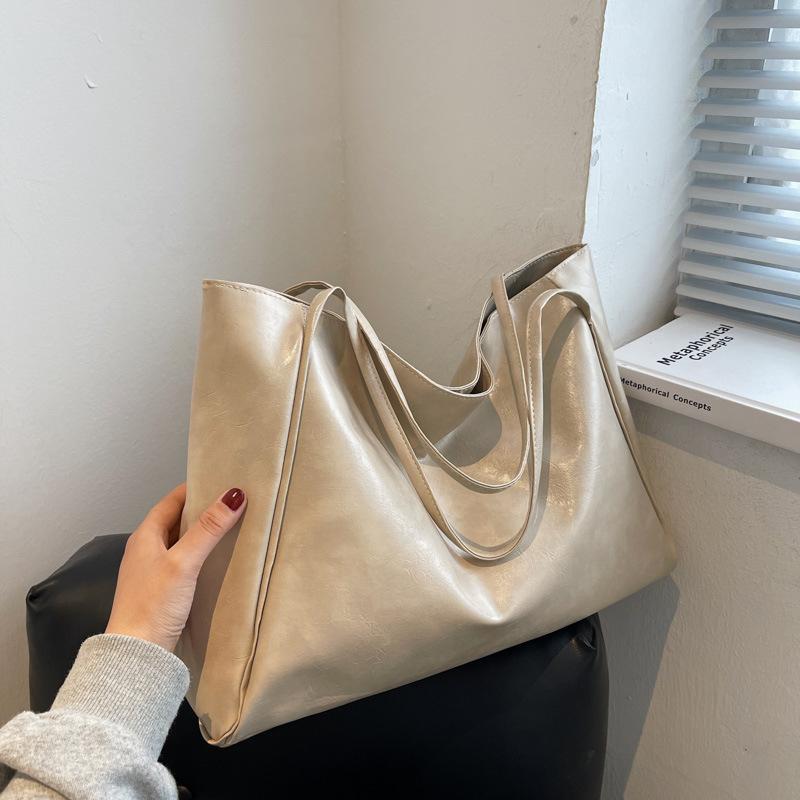 High Quality Vintage Shoulder Satchel Bag For Women Messenger Bag Luxury Designer Large Capacity Handbags