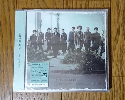 CD HEYSAYJUMP   Give  Me  Love  édition limitée JACA564041 Japon PopRock Japonais Occasion