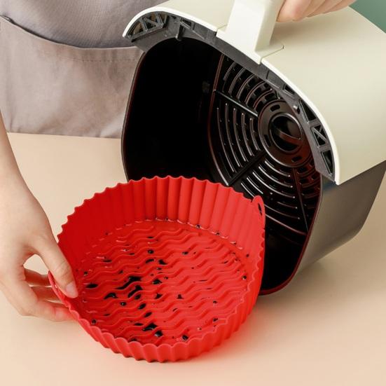 Silicone Air Fryer Liner with Handles Round Foldable Mats for Baking Frying Steaming Food-Grade Non-Stick