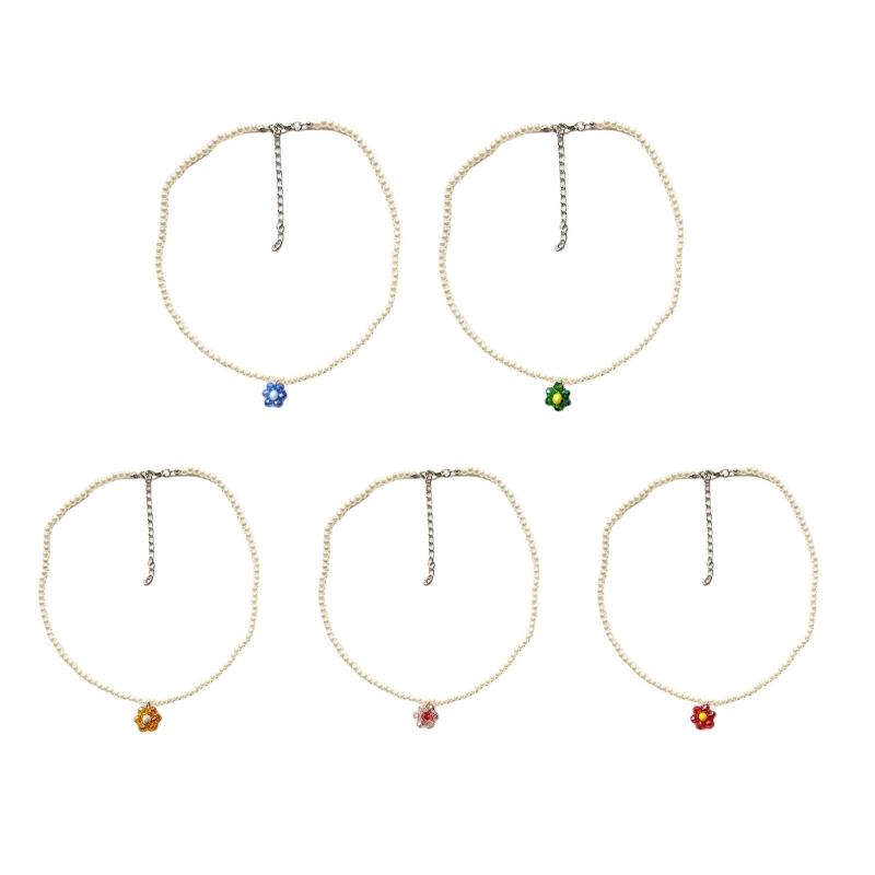 Rainbow Pearl Necklace Colorful Bead Pendant Flower Choker Trend Eye-catching Female Accessories for Casual Outfits
