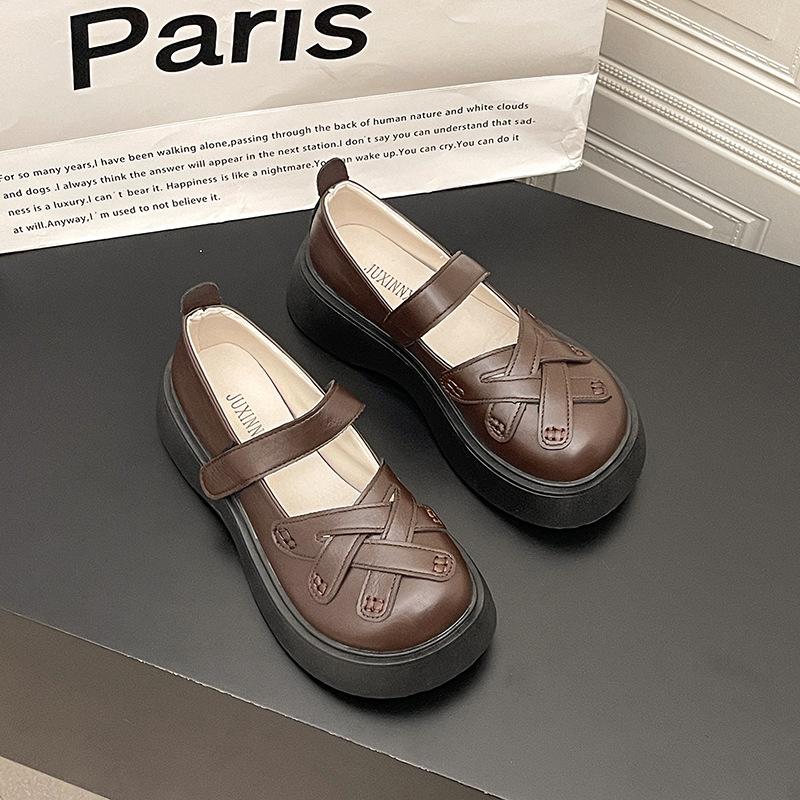 Retro British style, thin and comfortable single shoes for women in summer 2025, new small men with heightened thick soles and skirts for women's shoe