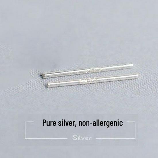 

Fresh White Camellia Resin Earrings: Versatile, Simple, Elegant Ear Line for Commute or High-End Fashion