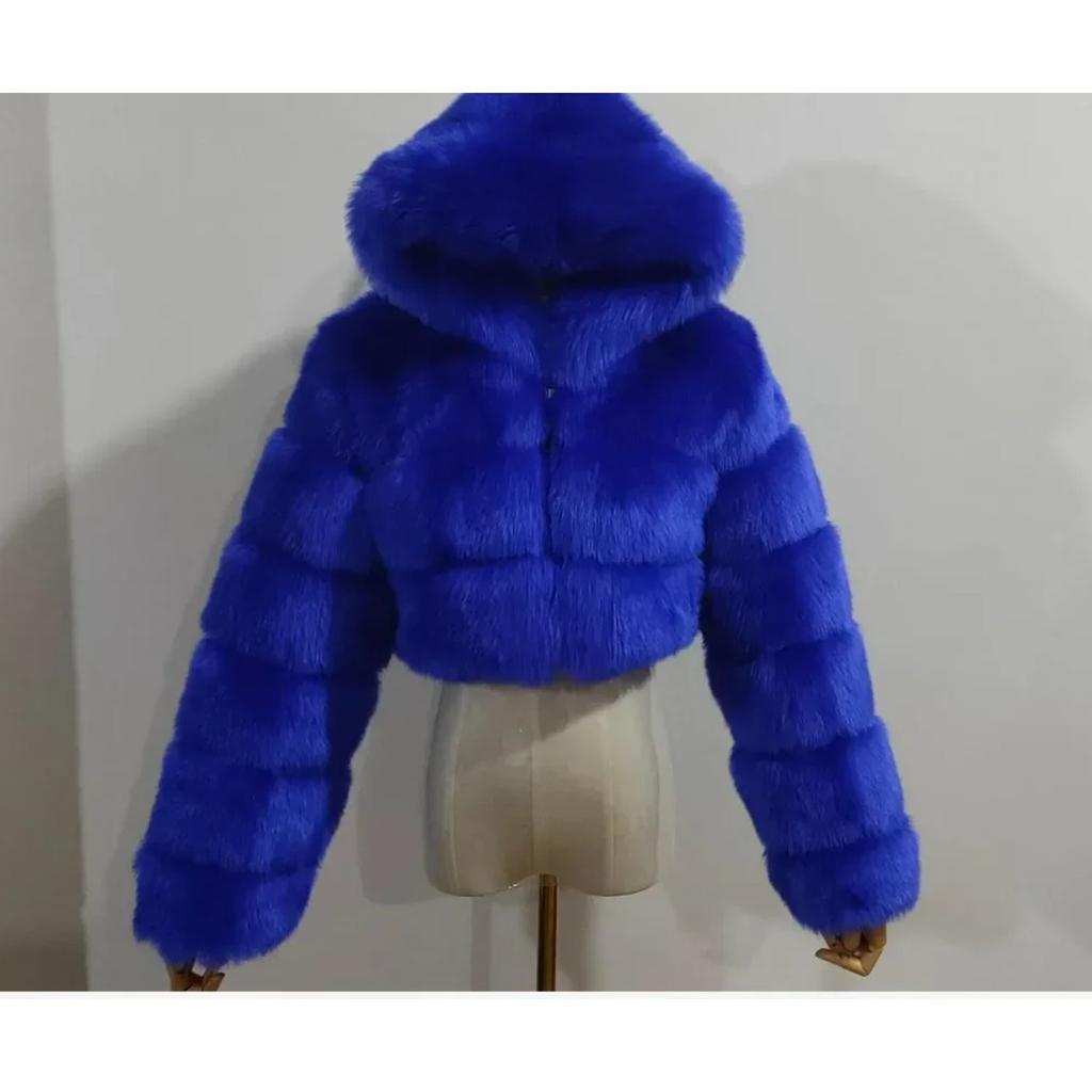 VAYLA Herbstlicher, flauschiger Kunstpelzmantel für Damen, flauschiger Kapuzenmantel, gerader Schnitt, kurze Winterpelzjacke, modische Streetwear, neu