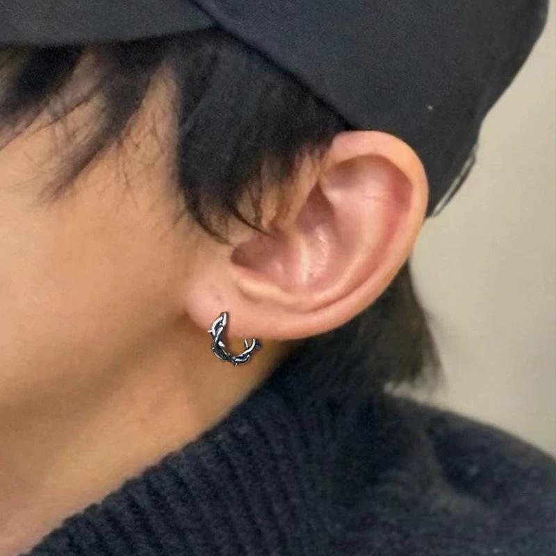 Punk Silver Color Thorns Hoop Earrings for Man Women Fashion Hip Hop Metal Geometric Twisted Ear Buckles Jewelry Accessories