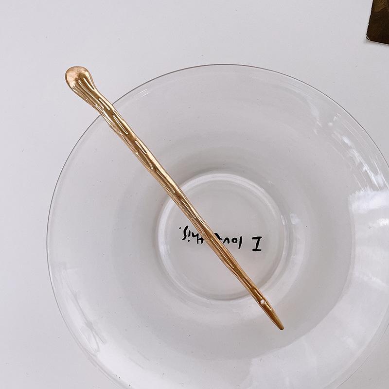 Japan Hair Stick Women Hair Clips Simple Metal Corrugated Non-slip Solid Color Hair Sticks Girls Hairclip Hair Accessories New