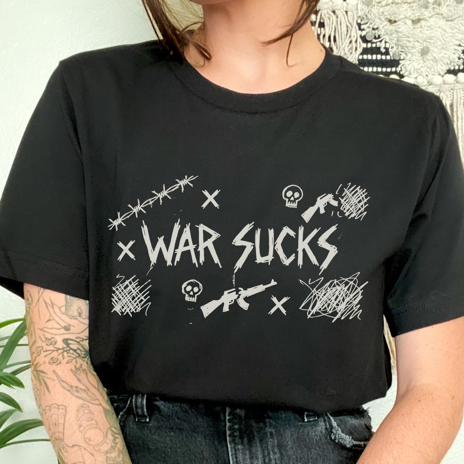 War Sucks Punk Tee | Vintage Protest Grunge Graphic Shirt 2XL