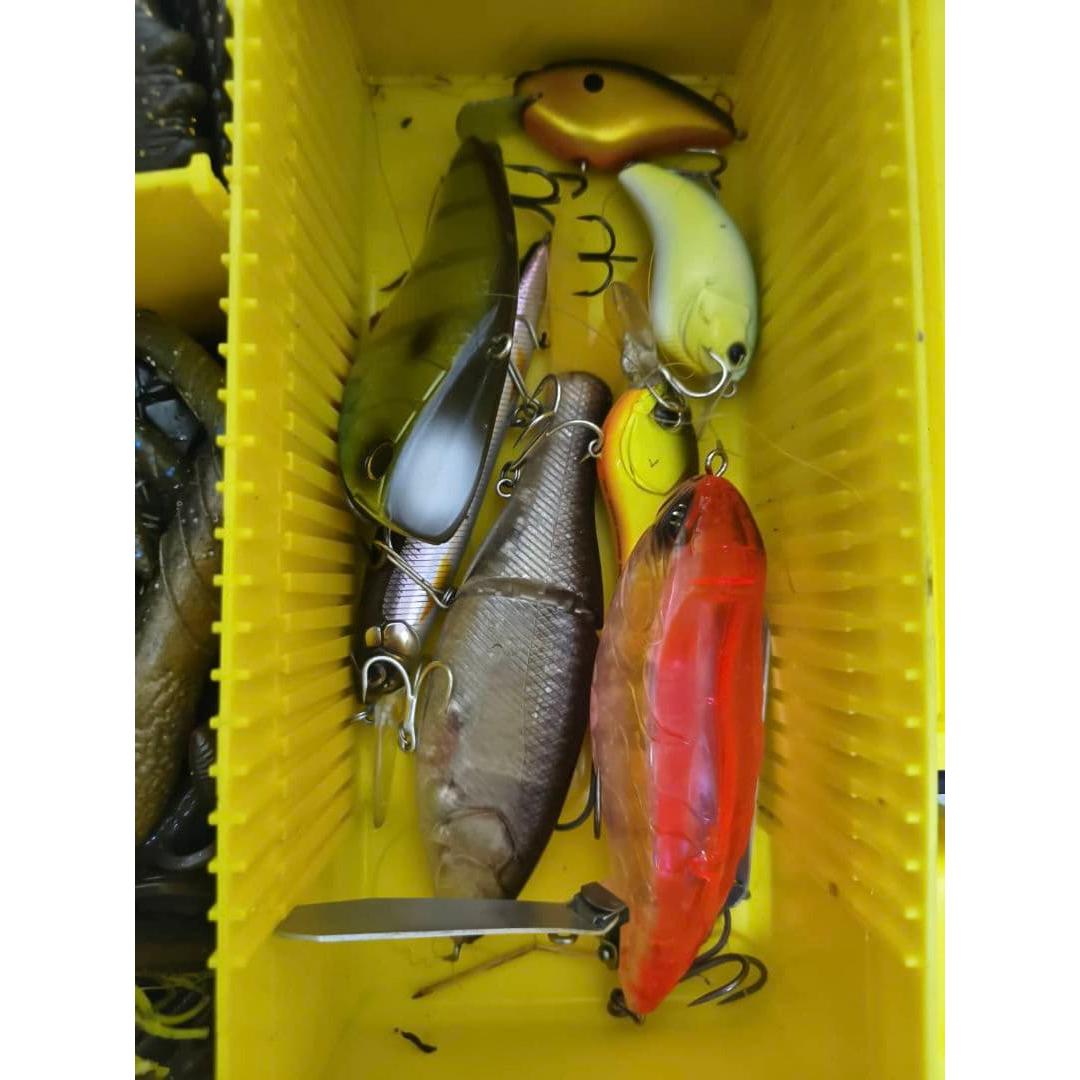 Used Bass fishing lure worm set bulk sale