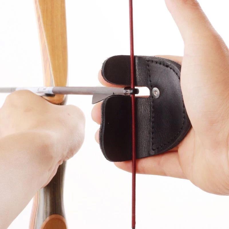 Ochrana prstů pro luk a šíp Lukostřelba Dvouvrstvá PU ochrana prstů Proti zakřivení Krása Kořist Tradiční luk Kožený chránič prstů Vybavení