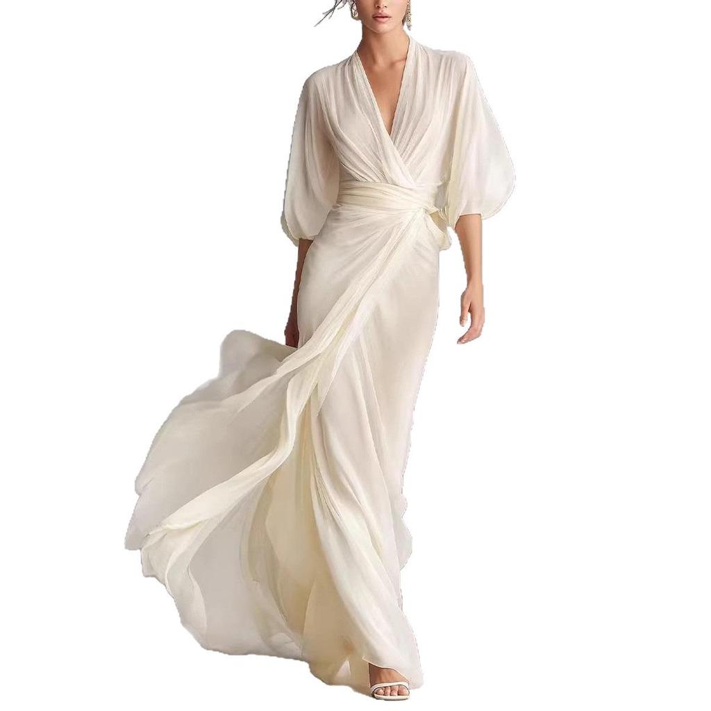 European & American Socialite Deep V-neck Puff Sleeve Cinched Waist Long Dress for Autumn Banquets