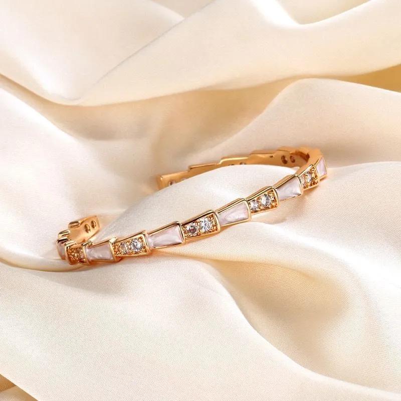 High Quality White Mother-of-pearl Bracelet, Snake Bone Bracelet for Birthday