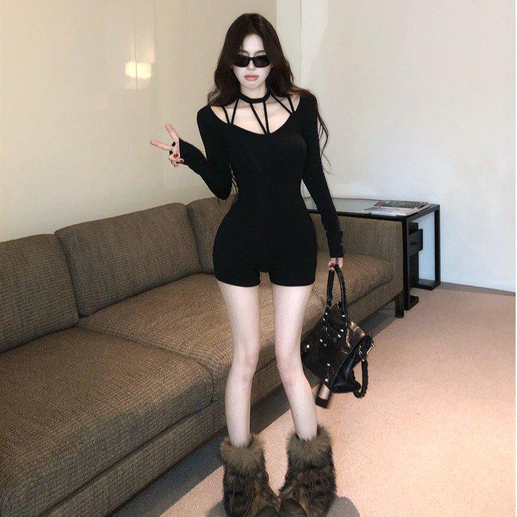 Hollow Sleeve Halter Neck Jumpsuit: Unique Spring Style for Women