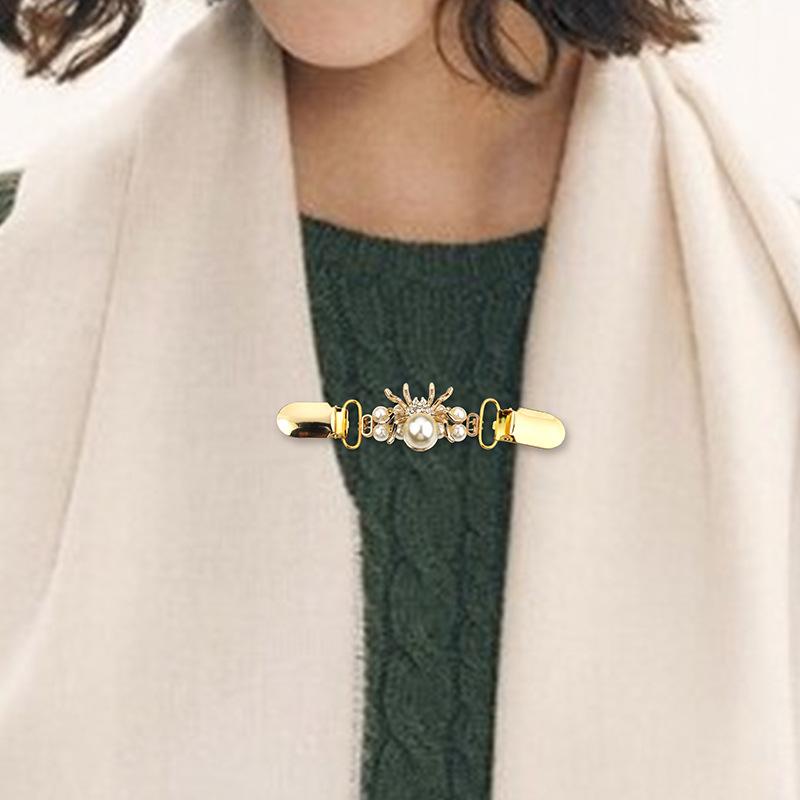 Wish Vintage Brooch Clip Duck Beak Clip Scarf Cardigan Sweater Shawl Clip
