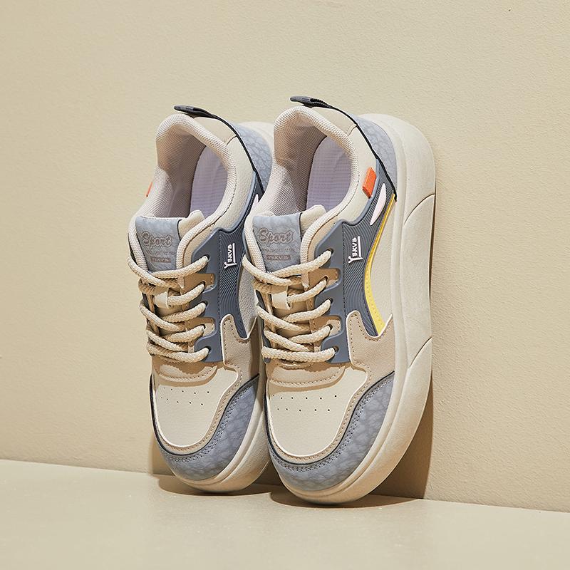 Fashion Spring Popular White Shoes Women's 2024 New Thick-soled Fashionable Bread Students Anti-slip Sports Shoes