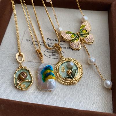 Niche Retro Oil Painting Natural Freshwater Pendant Fine Pearl Necklace Female Medieval Style Light Luxury Unique Female