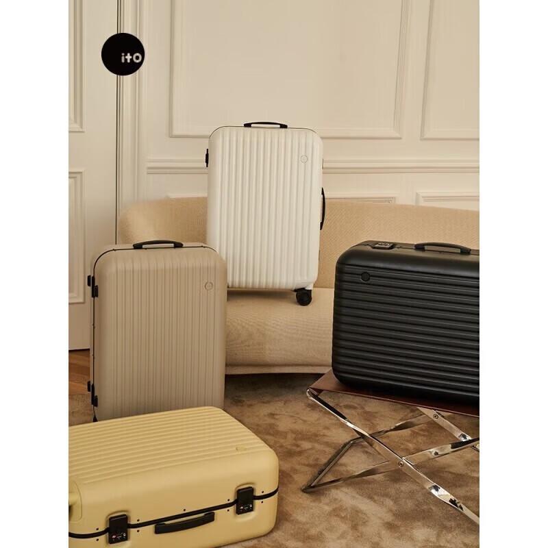 ITO Aluminum Frame Hardside Spinner Luggage