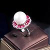 CMM Jewelry Wunderschöner schicker roter Zirkonia-Blume-Ring, rund, klobig, groß, verstellbar, künstlicher Perlenring für Frauen, Party-Schmuck
